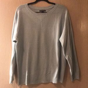 American Eagle blue lightweight sweater